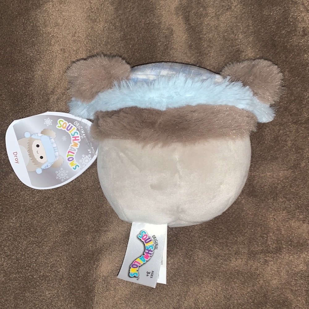 Squishmallow Dray Yeti Gray Bigfoot Plush Stuffed Animal Toy New 4.5" Christmas - Picture 2 of 4